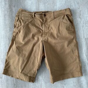 American Eagle Extreme Flex Khaki Shorts